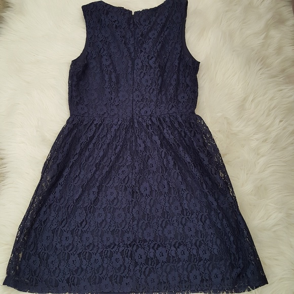 Forever 21 navy blue lace dress,new - Picture 3 of 4